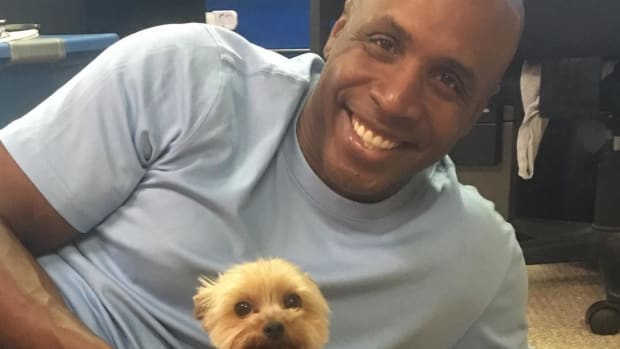 barry-bonds-dog-magic-photo-instagram.jpg